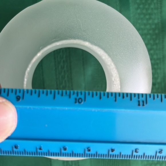 Vintage Frosted Glass Lamp Shade Globe Grape Design Ruffled Top Rim - Picture 4 of 12